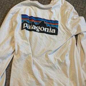 Men’s Patagonia long sleeve responsibili tee shirt M